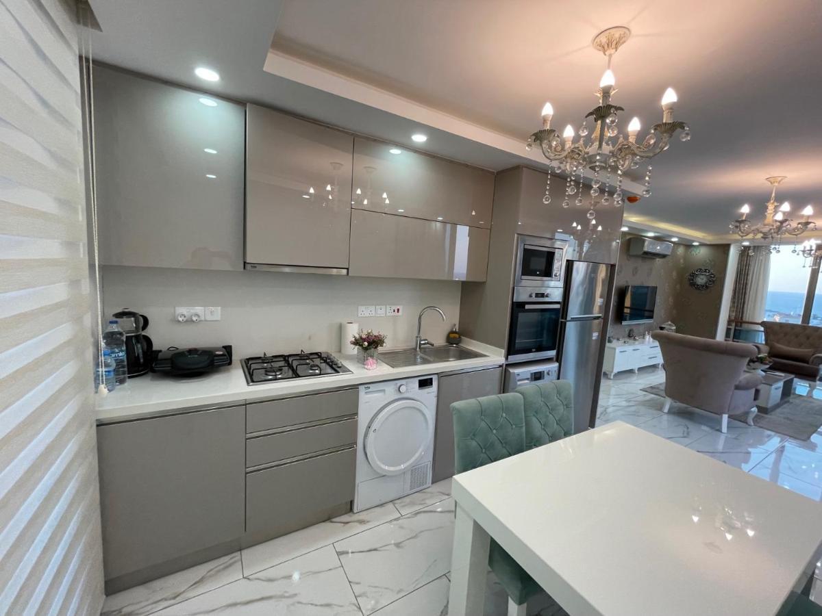 Апартаменты Elegant 2+1 Flat In The Heart Of Kyrenia + Wifi Экстерьер фото