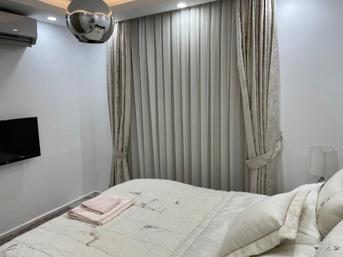 Апартаменты Elegant 2+1 Flat In The Heart Of Kyrenia + Wifi Экстерьер фото