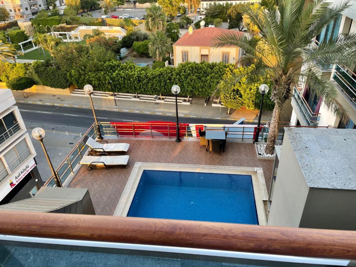 Апартаменты Elegant 2+1 Flat In The Heart Of Kyrenia + Wifi Экстерьер фото